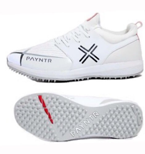 Payntr evo pimple Cricket rubbers in a size 12. 