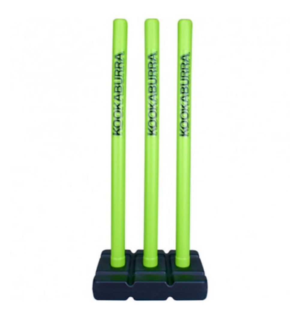 Kookaburra Blast Stumps & Base