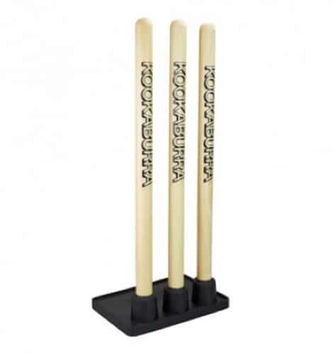 Cricket madera primavera atrás Stumps cargado hierro base indoor-outdoor-Bail Bonds