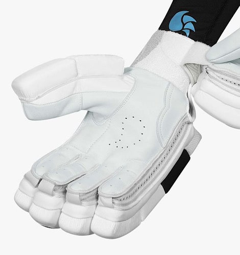 DSC Krunch 5.0 batting gloves