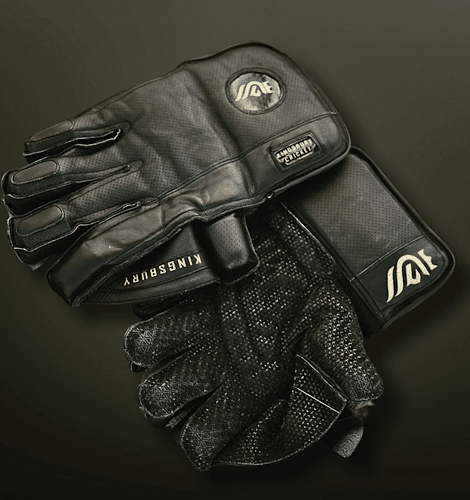 Kingsbury Wicket Keeping Gloves