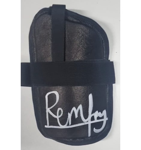 Remfry Limited Edition Thigh Guard Set